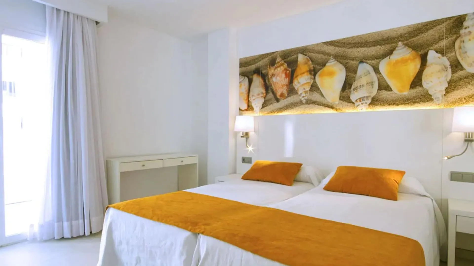 Balansat Resort Port de Sant Miguel 4*,