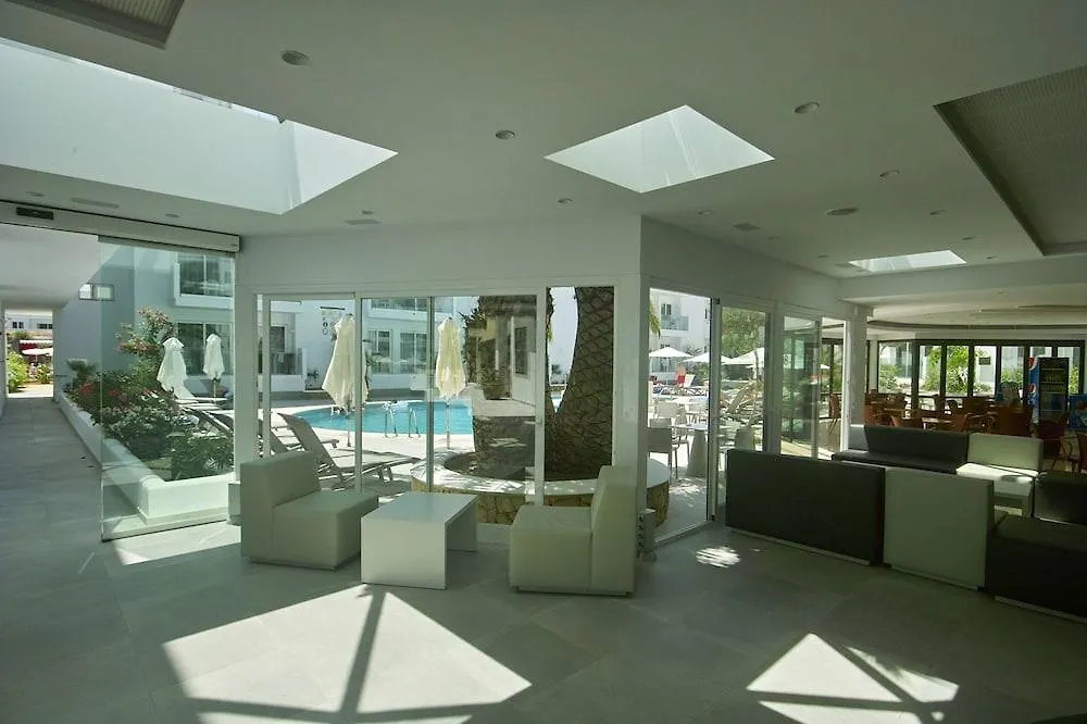 ****  Balansat Resort Port de Sant Miguel Испания
